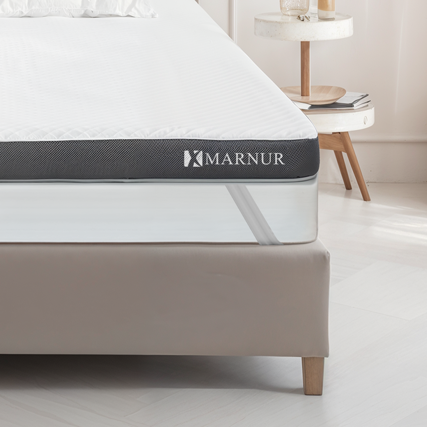 MARNUR Mattress Topper 3 Inches, Gel Memory Foam Mattress Topper with Ventilated Design, Removable and Washable Cover, No-Slip Design, Queen Size